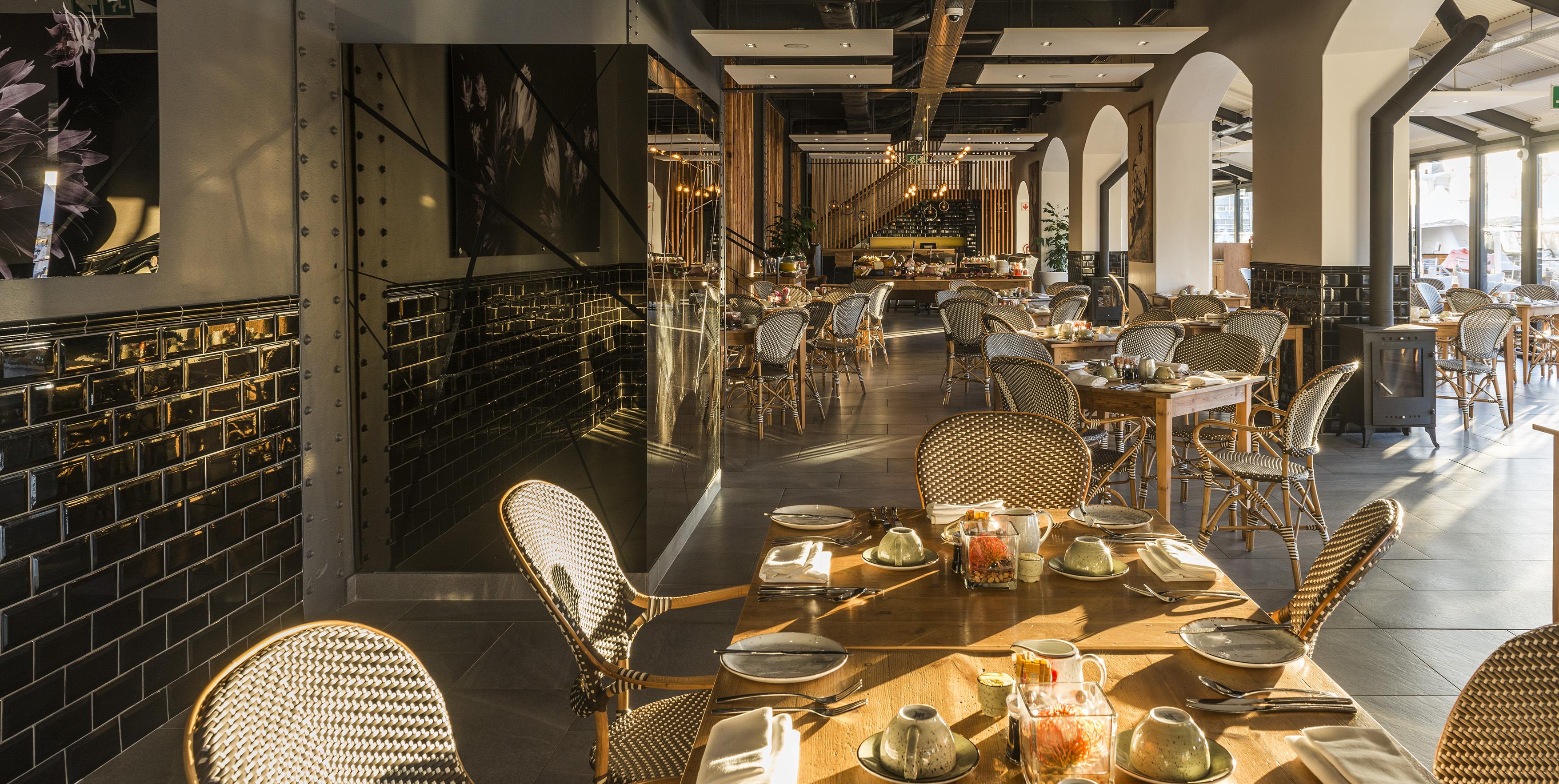 Hotel Victoria & Alfred By Newmark 4*
